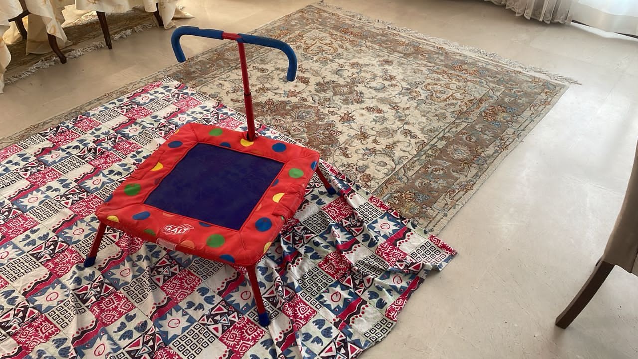 ترامپولین کودک در حد نو