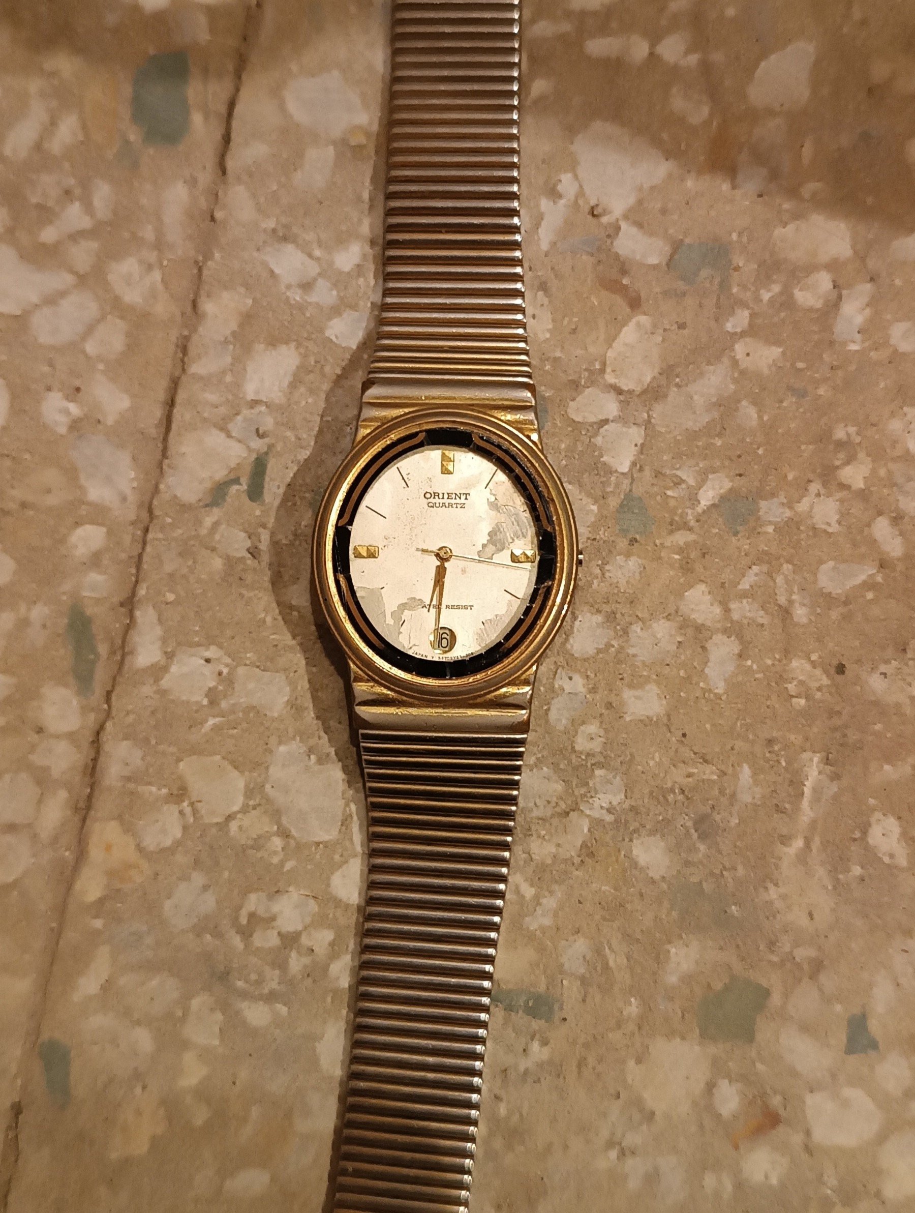 ساعت اورینت قدیمی اصل