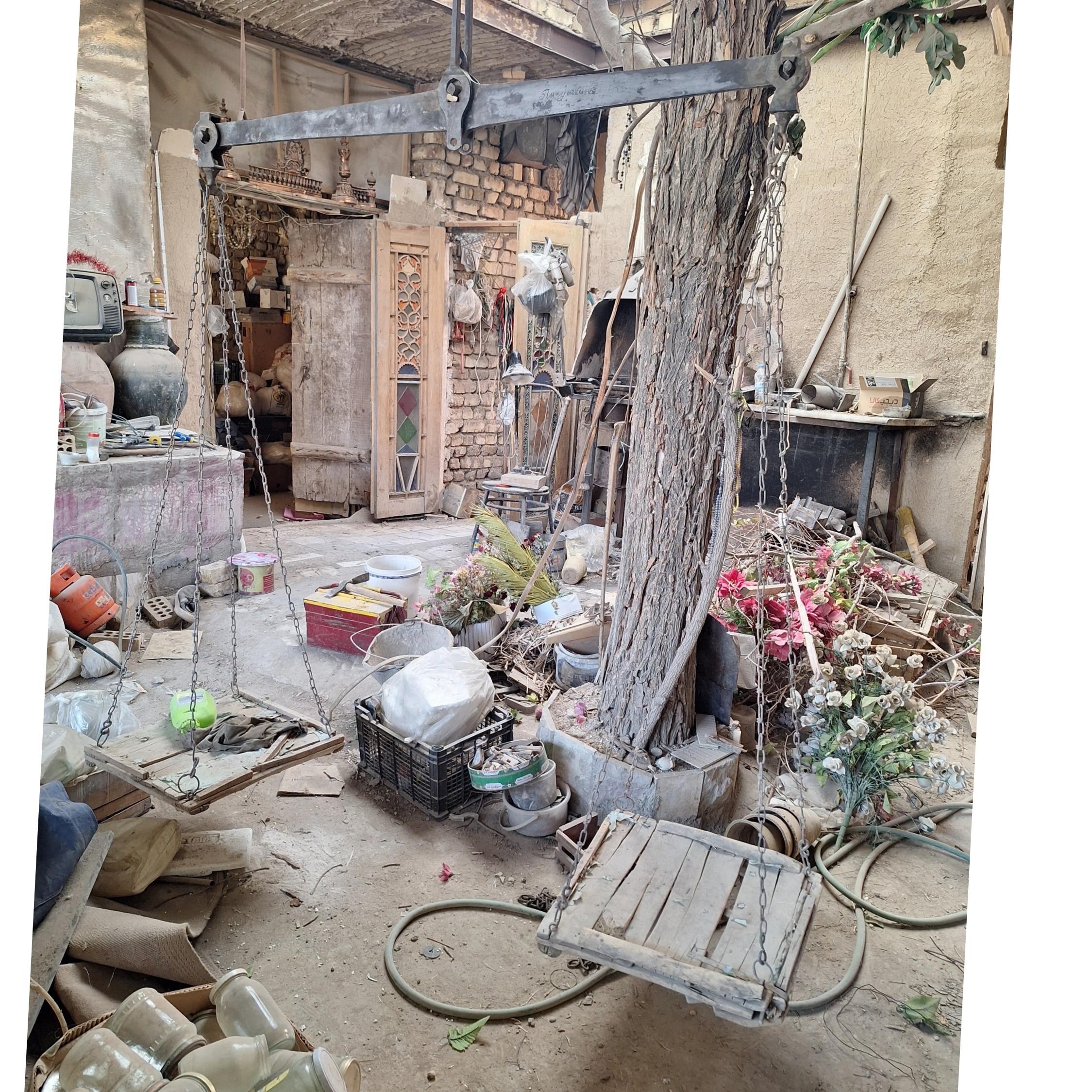 ترازوی دو کفه ای عصاری