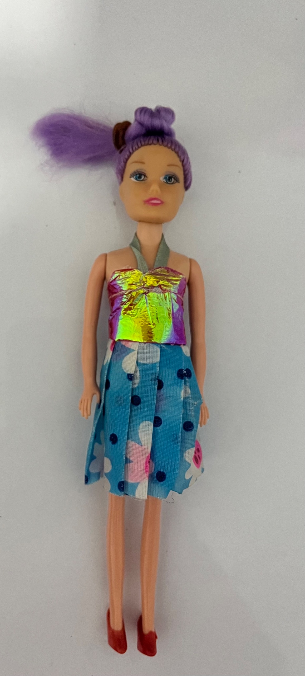 عروسک باربی کوچک