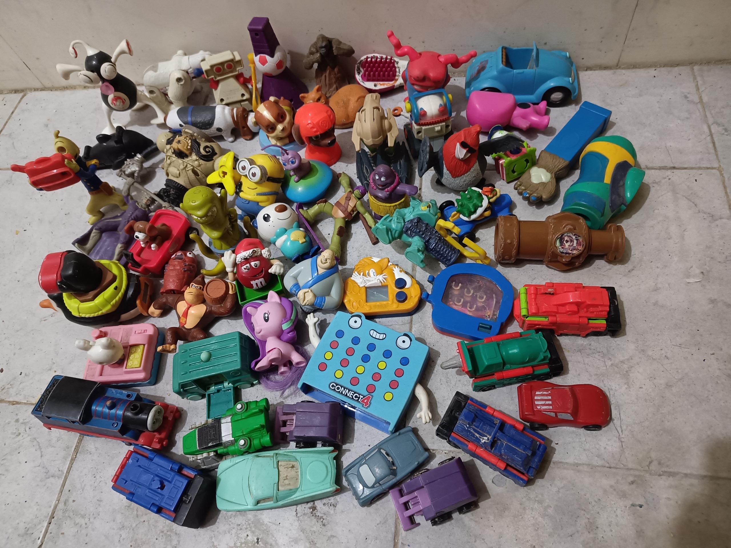 مجموعه فیگور جایزه مک دونالد و برگر کینگ