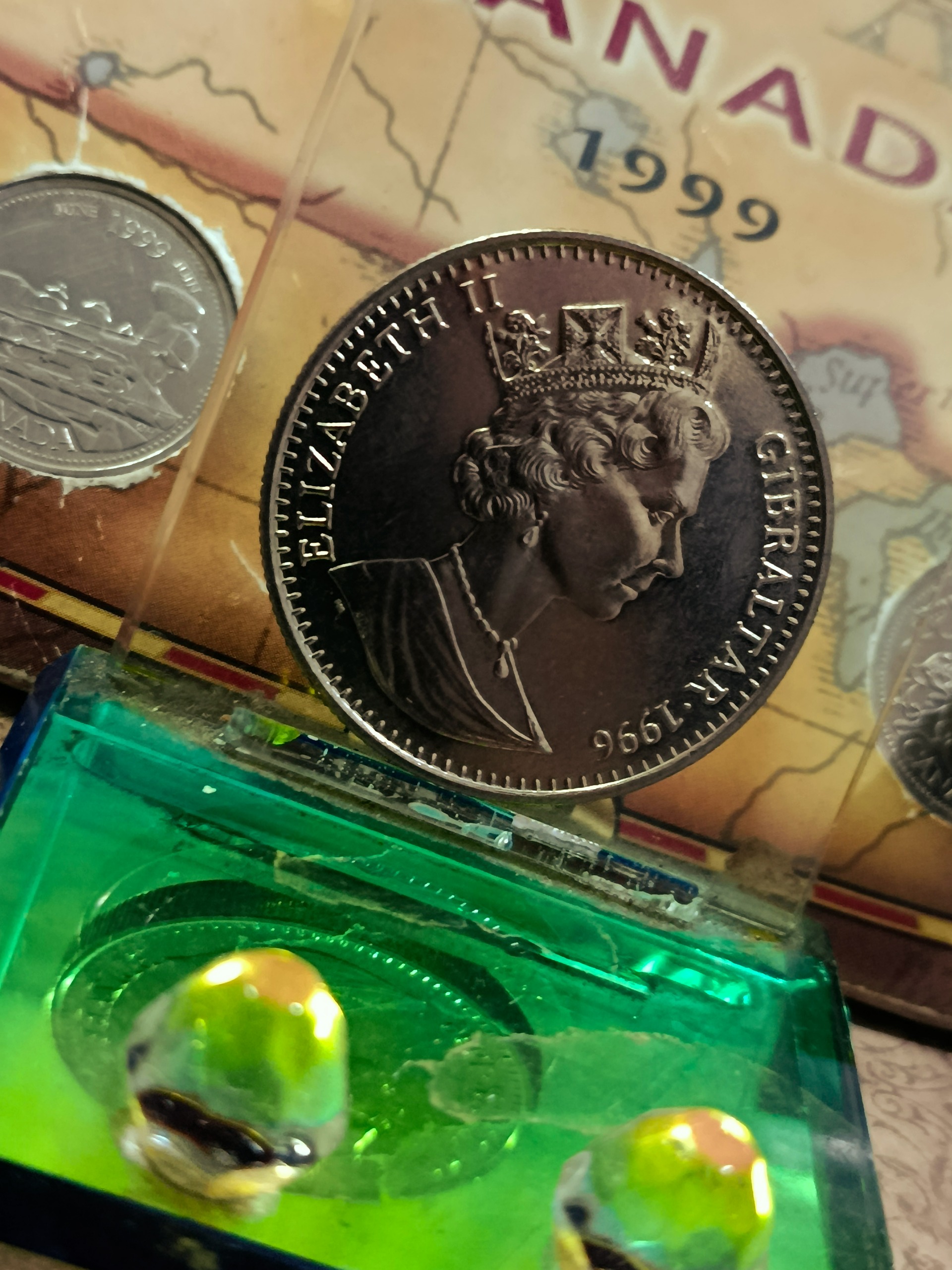 سکه 1کرون با تاج مخصوص رقص دختران