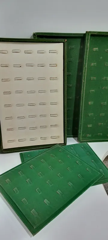 جا انگشتری قدیمی