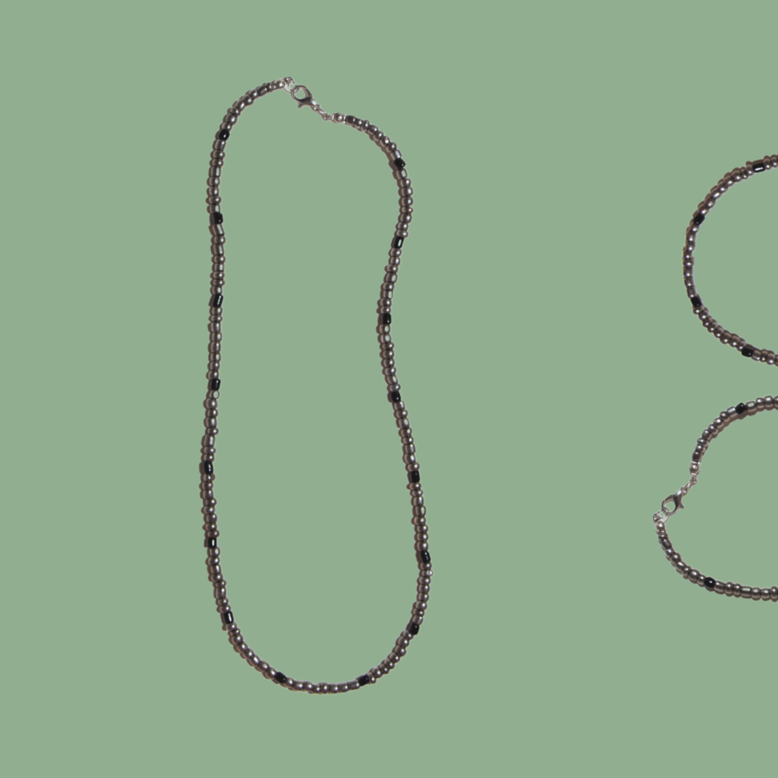 گردنبند منجوق یواش