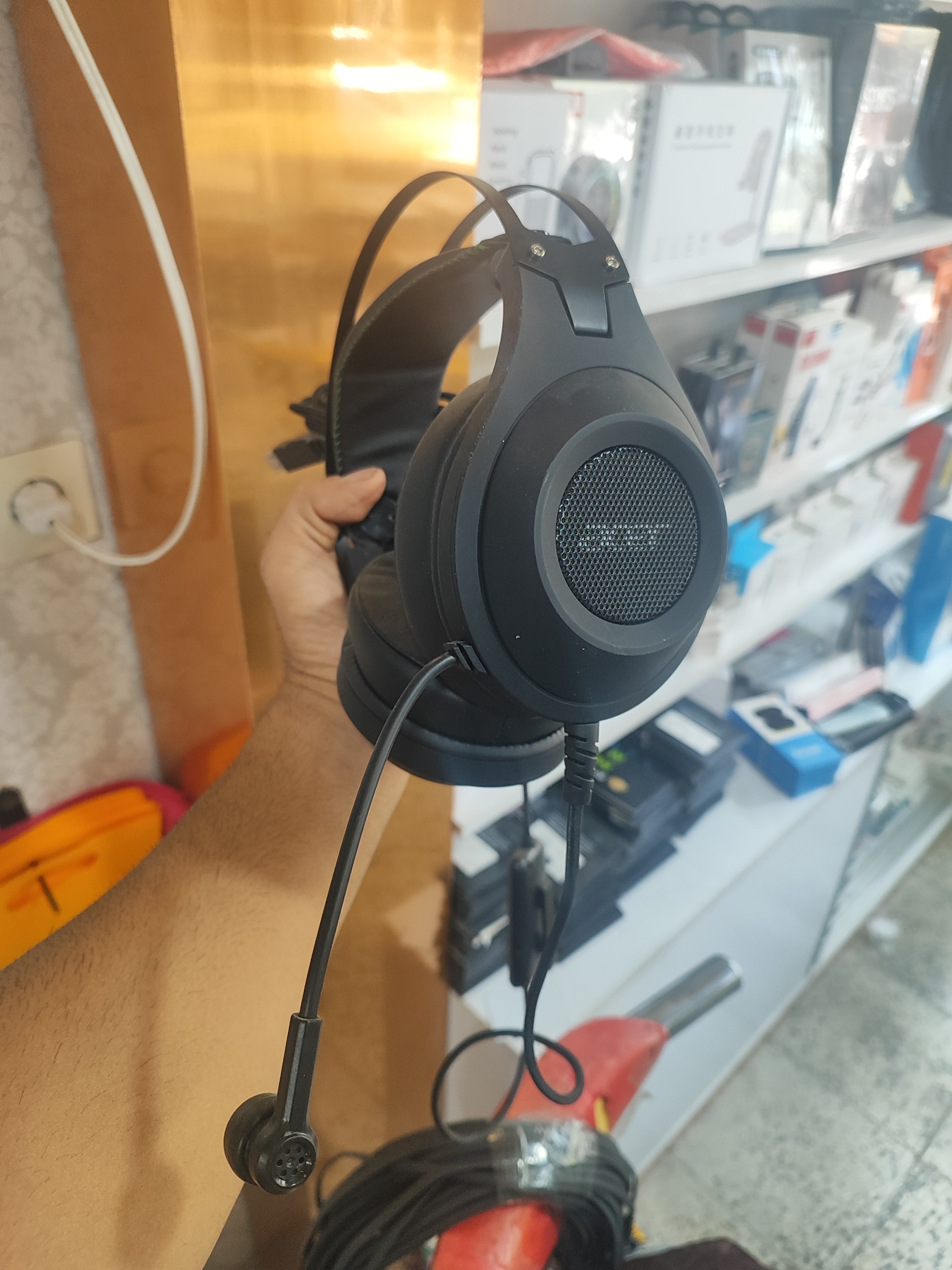 هدفن گیمینگ ایسر