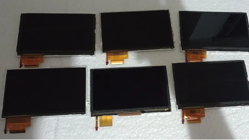 LCD PSP سری 2000 و 3000