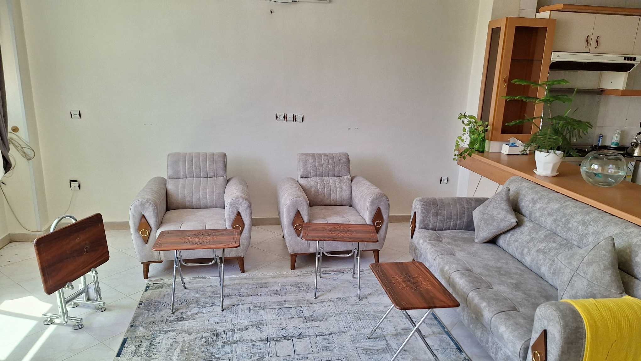 مبلمان پنج نفره سالم تمیز