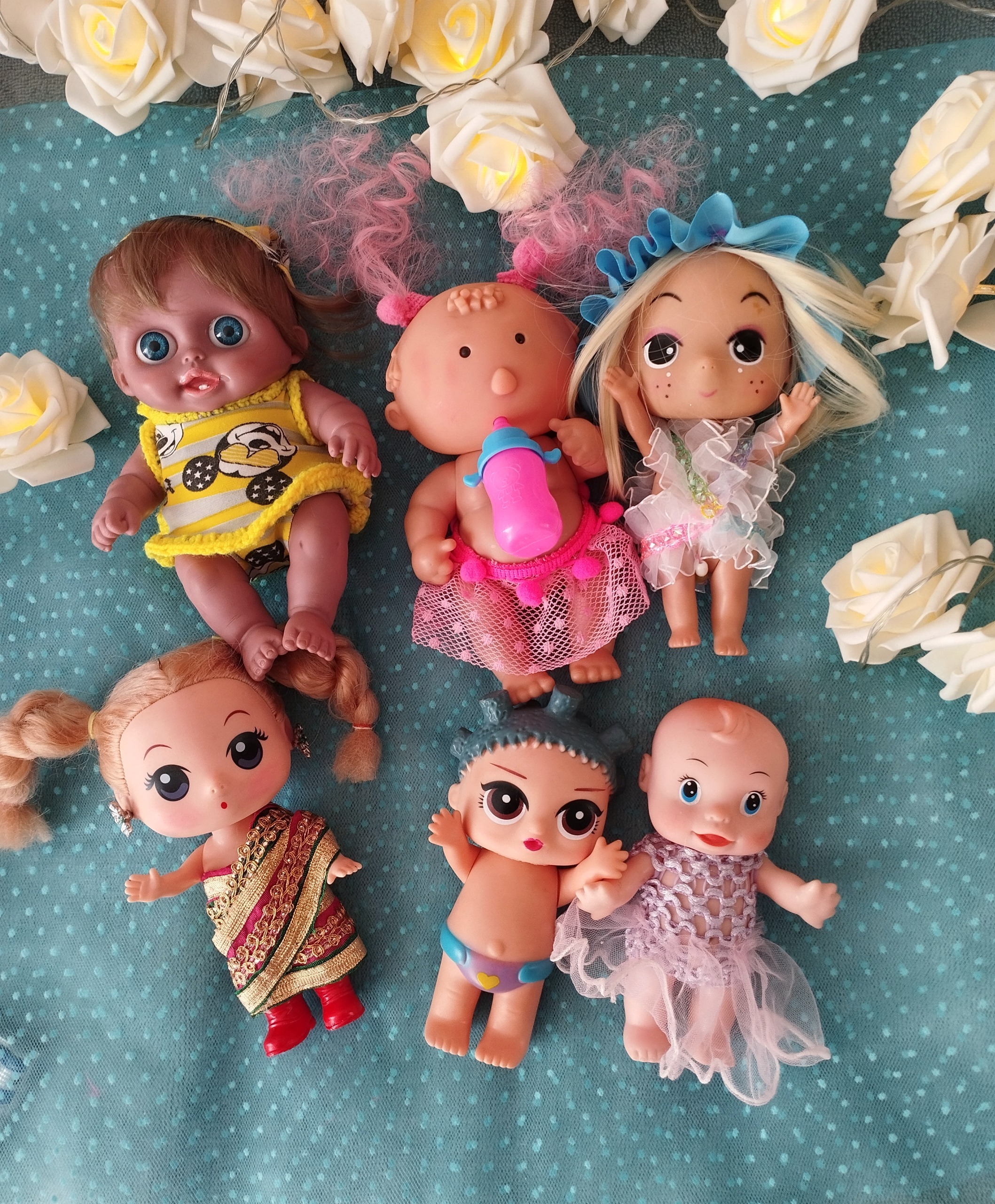 مجموعه عروسک قدیمی و بسیار تمیز