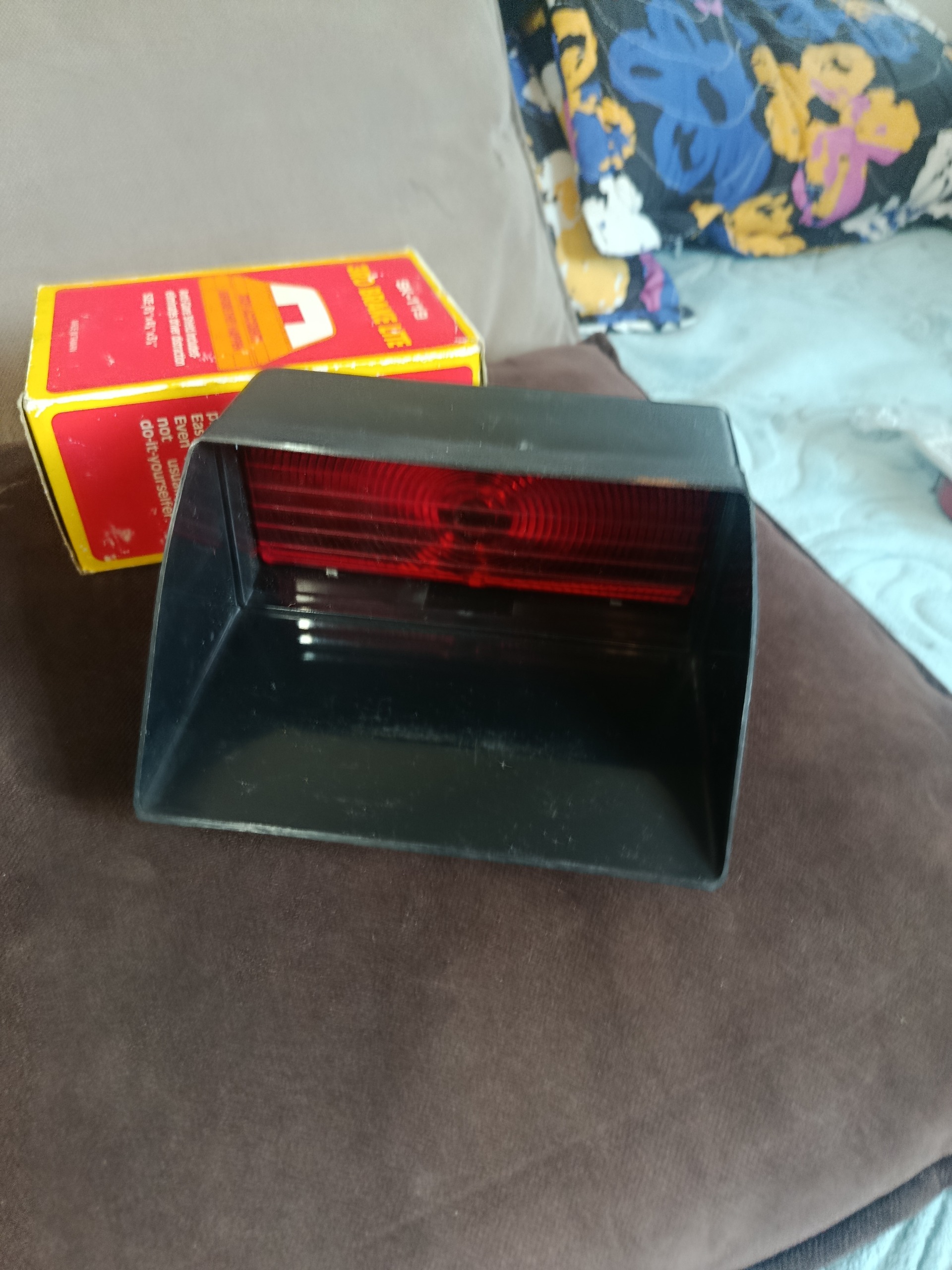 خطر عقب سوم ماشین