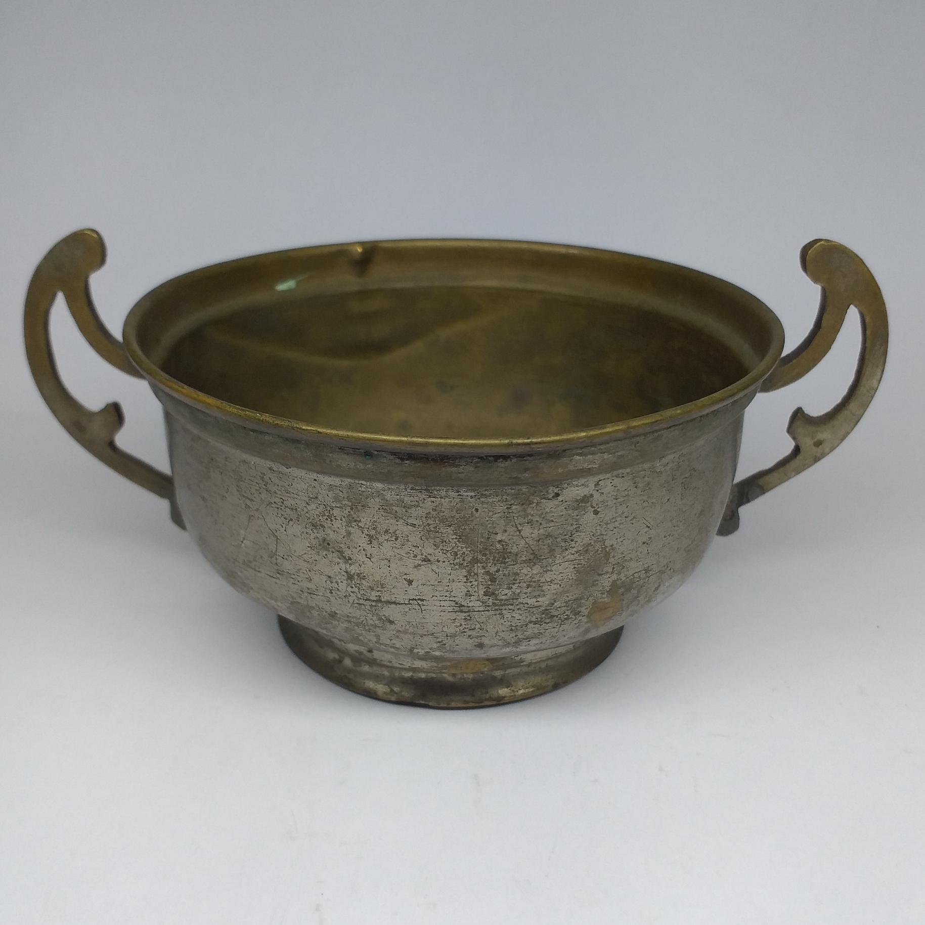 قندان فلزی مهر دار