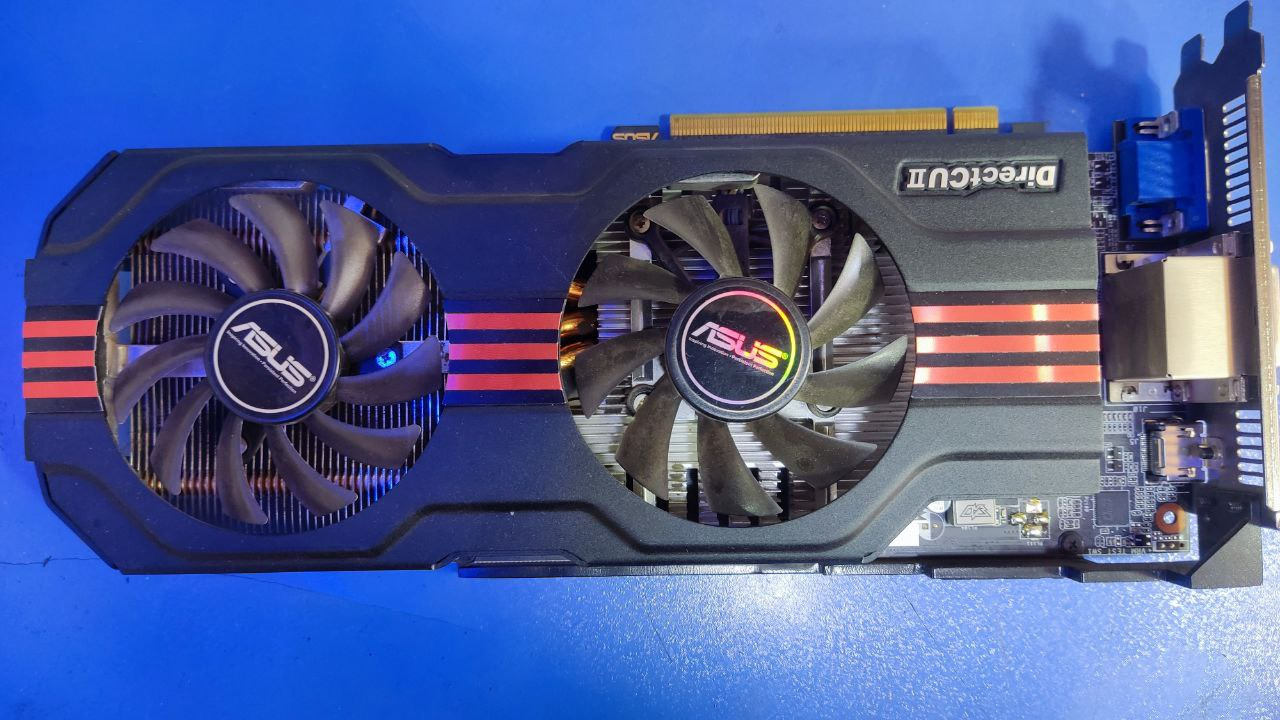 کارت گرافیک 1 گیگ Asus