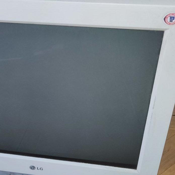 مانیتور crt ال جی 15 اینج