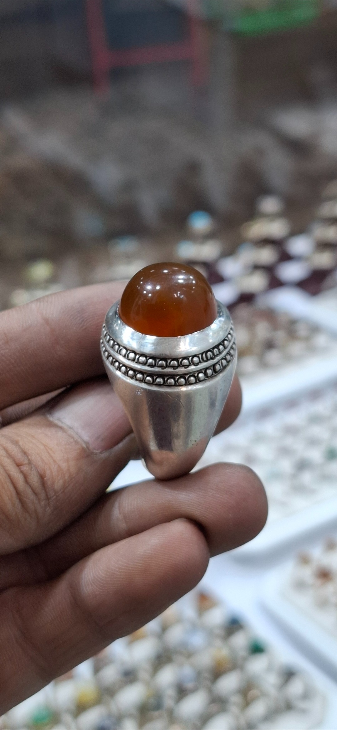 انگشتر جزع یمنی