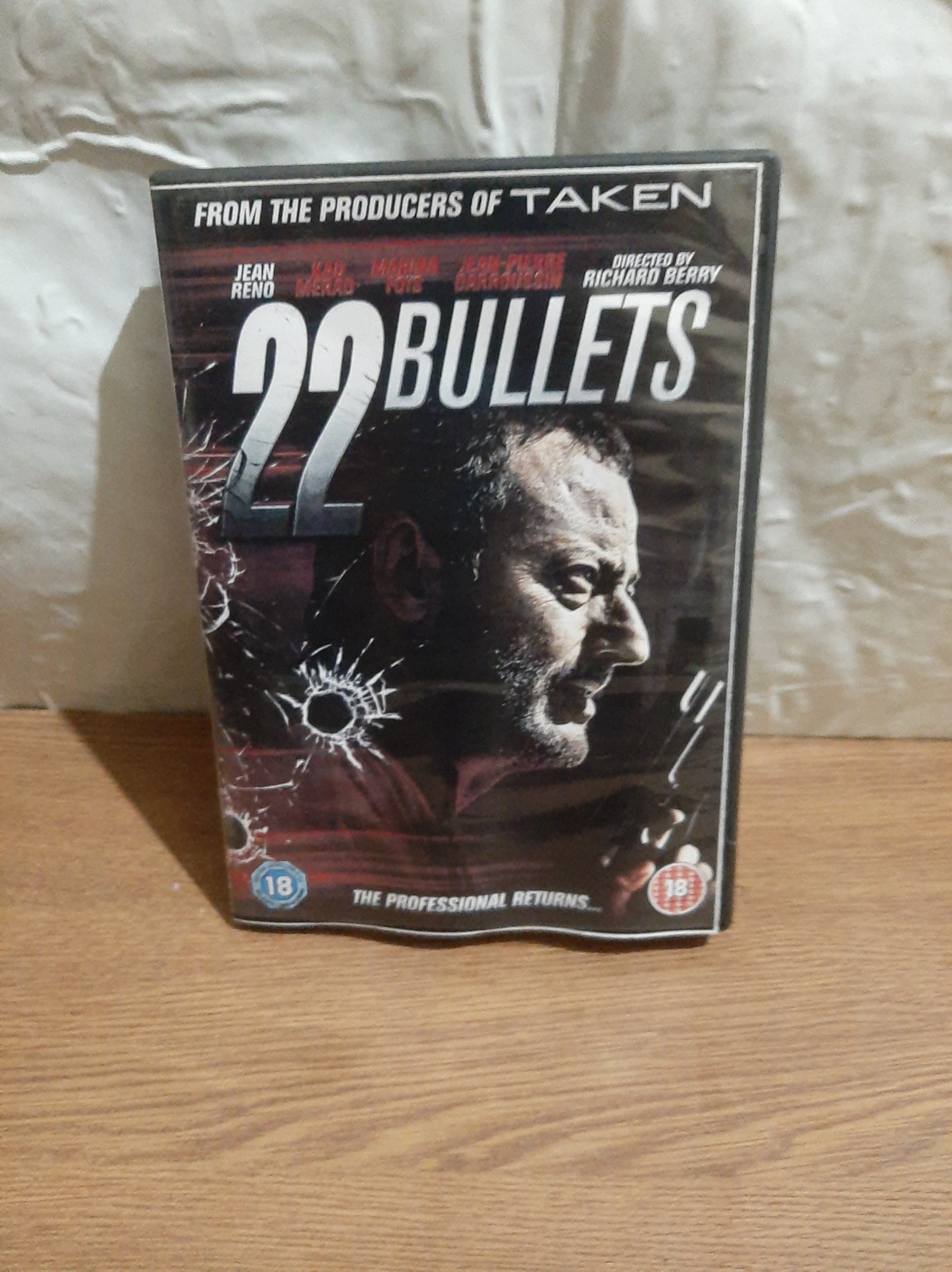 حراج فیلم اورجینال 22 bullets با بازی ژان رنو