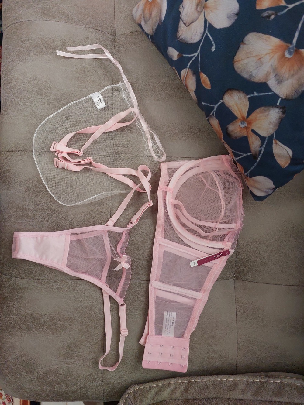 شورت و لباس زیر پایه دار ، صورتی. سایز 75