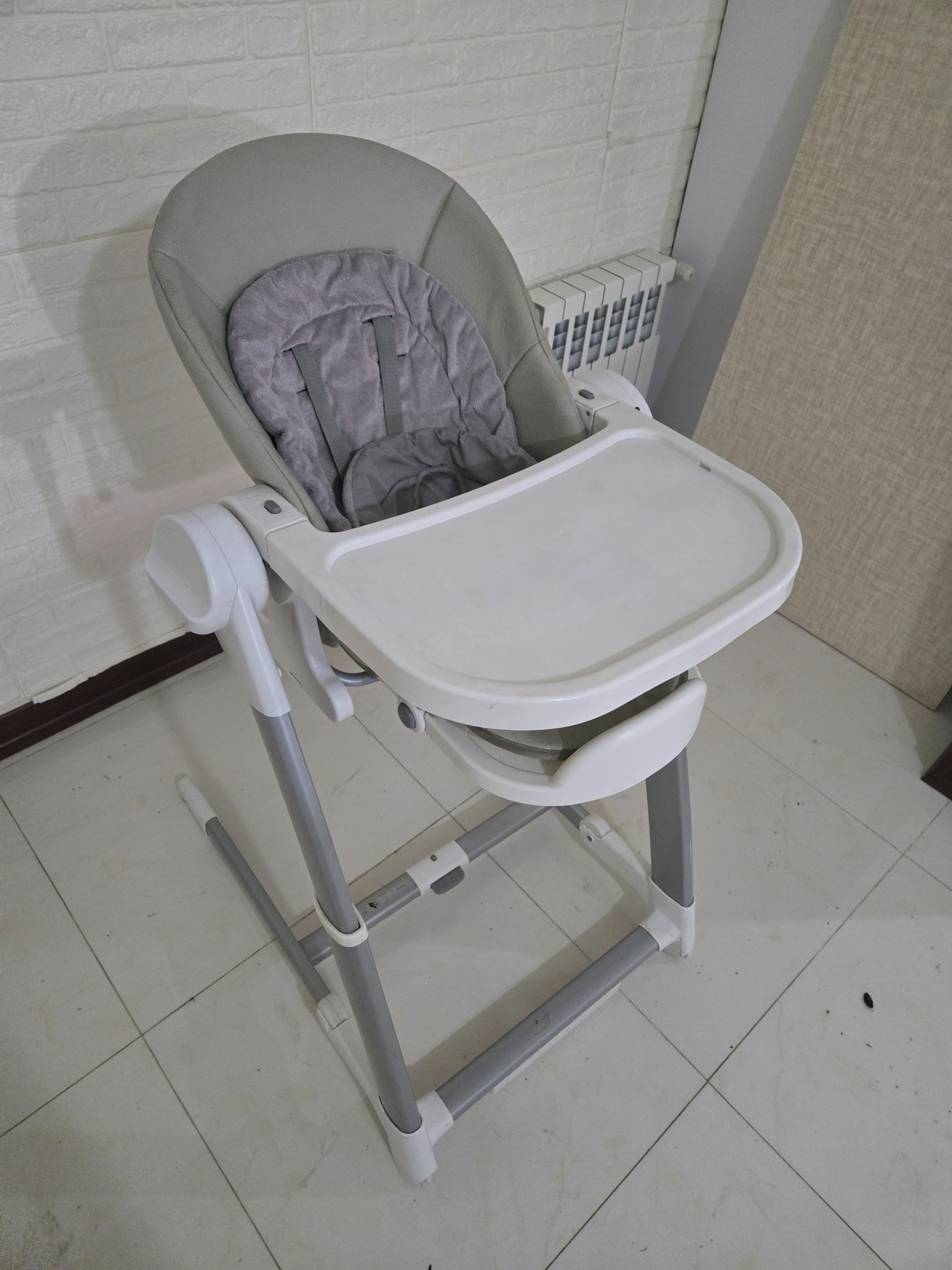 صندلی غذای کودک