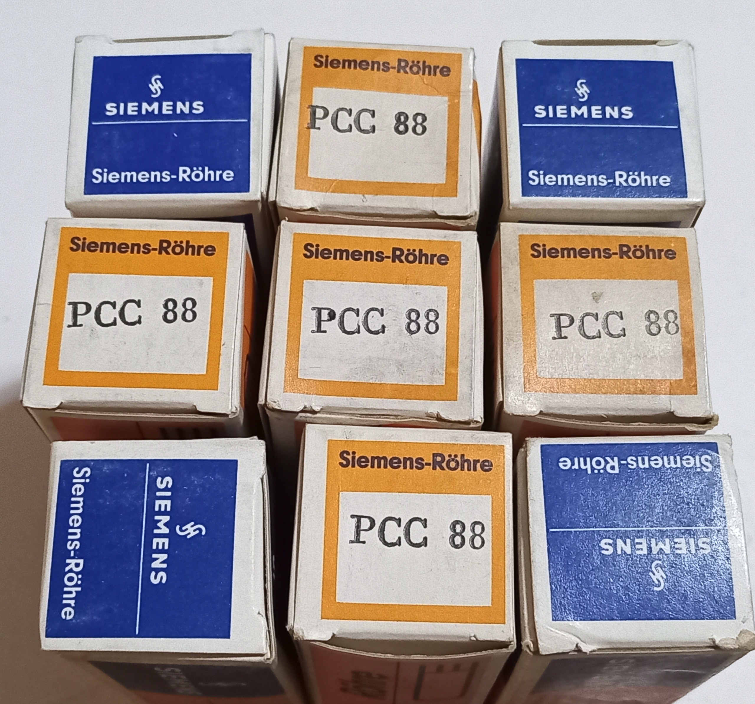 لامپ PCC88 زیمنس