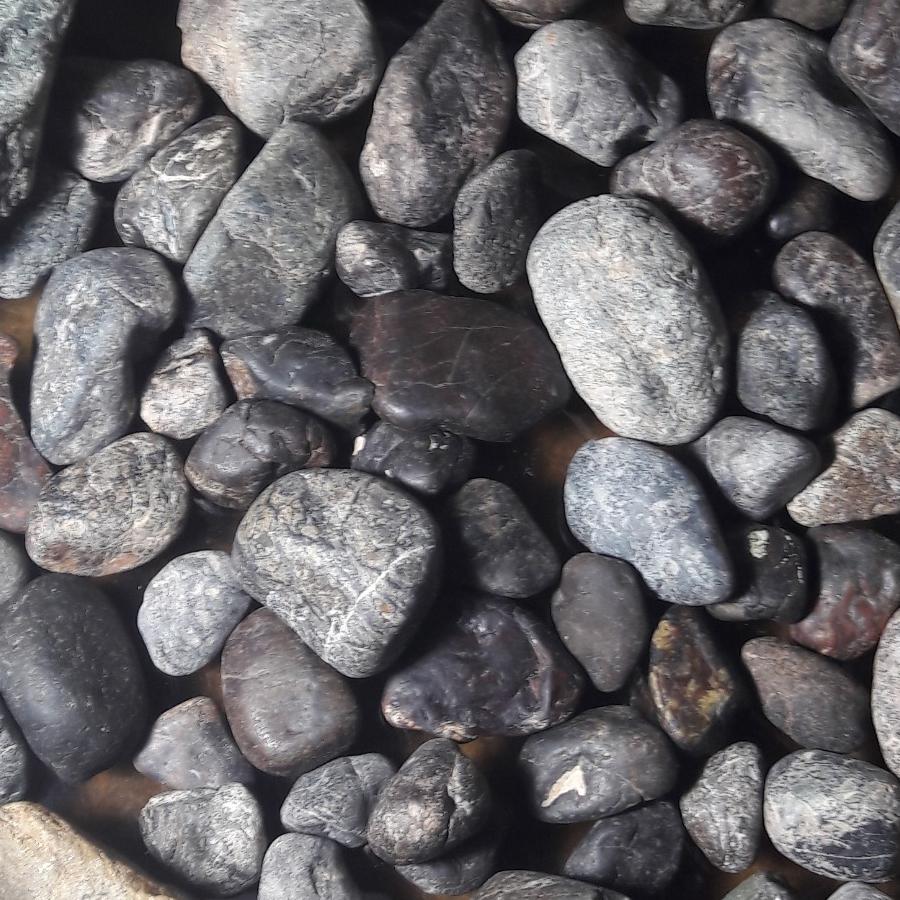 400عدد سنگ  مشکوک به شهاب سنگ