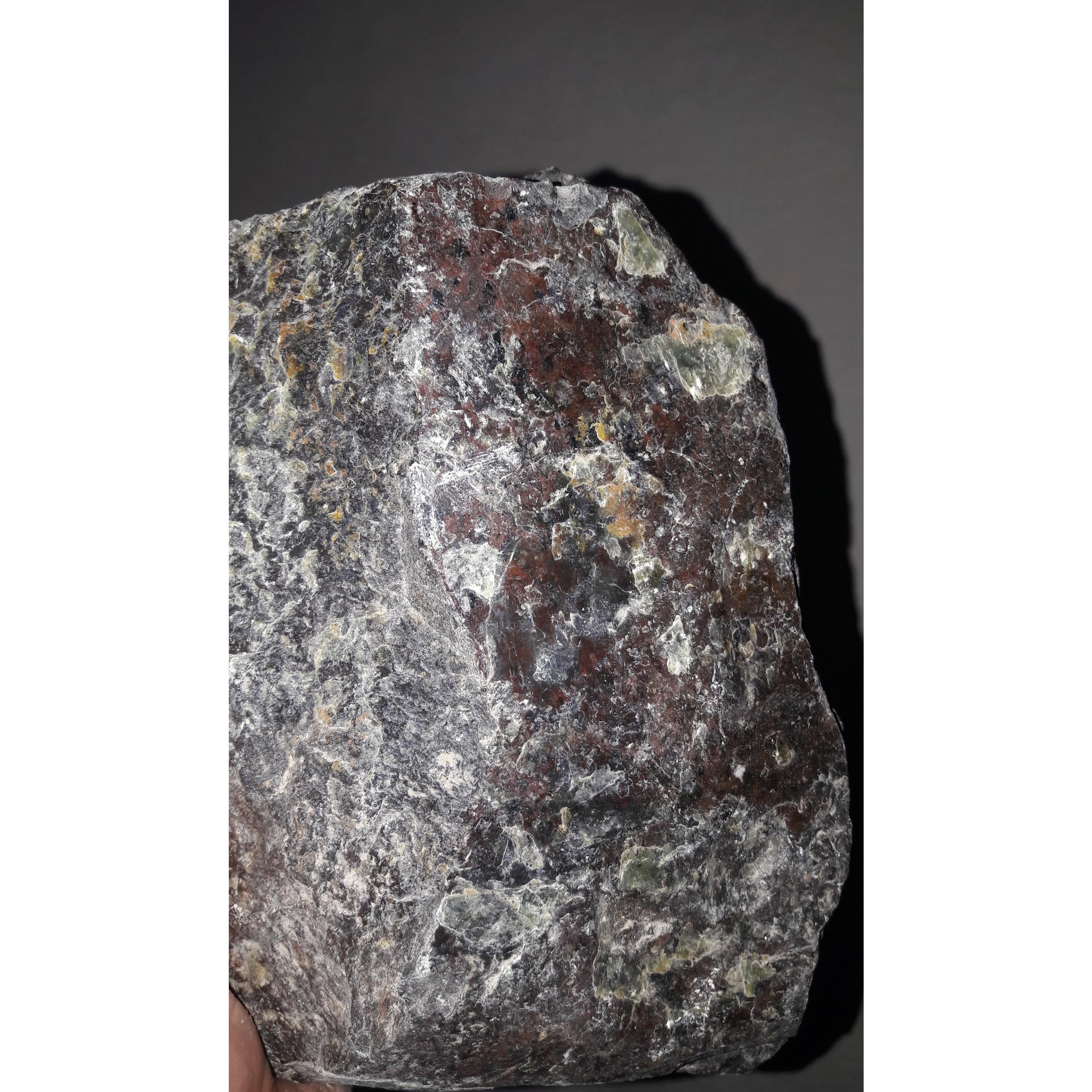 سنگهای کلکسیونی و قیمتی زیر قیمت