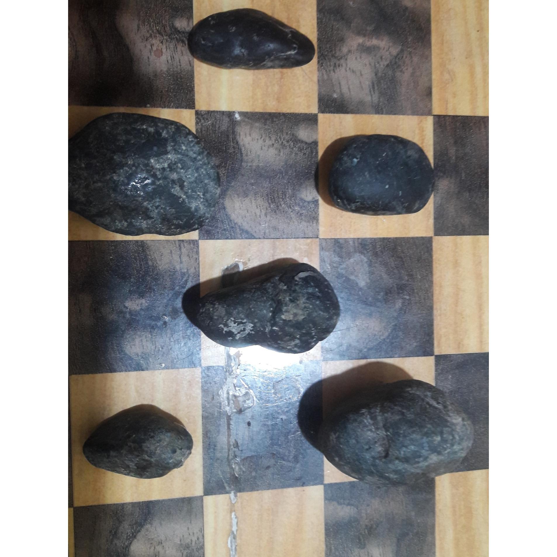 6سنگ آسمانی به شرط قیمت خودش