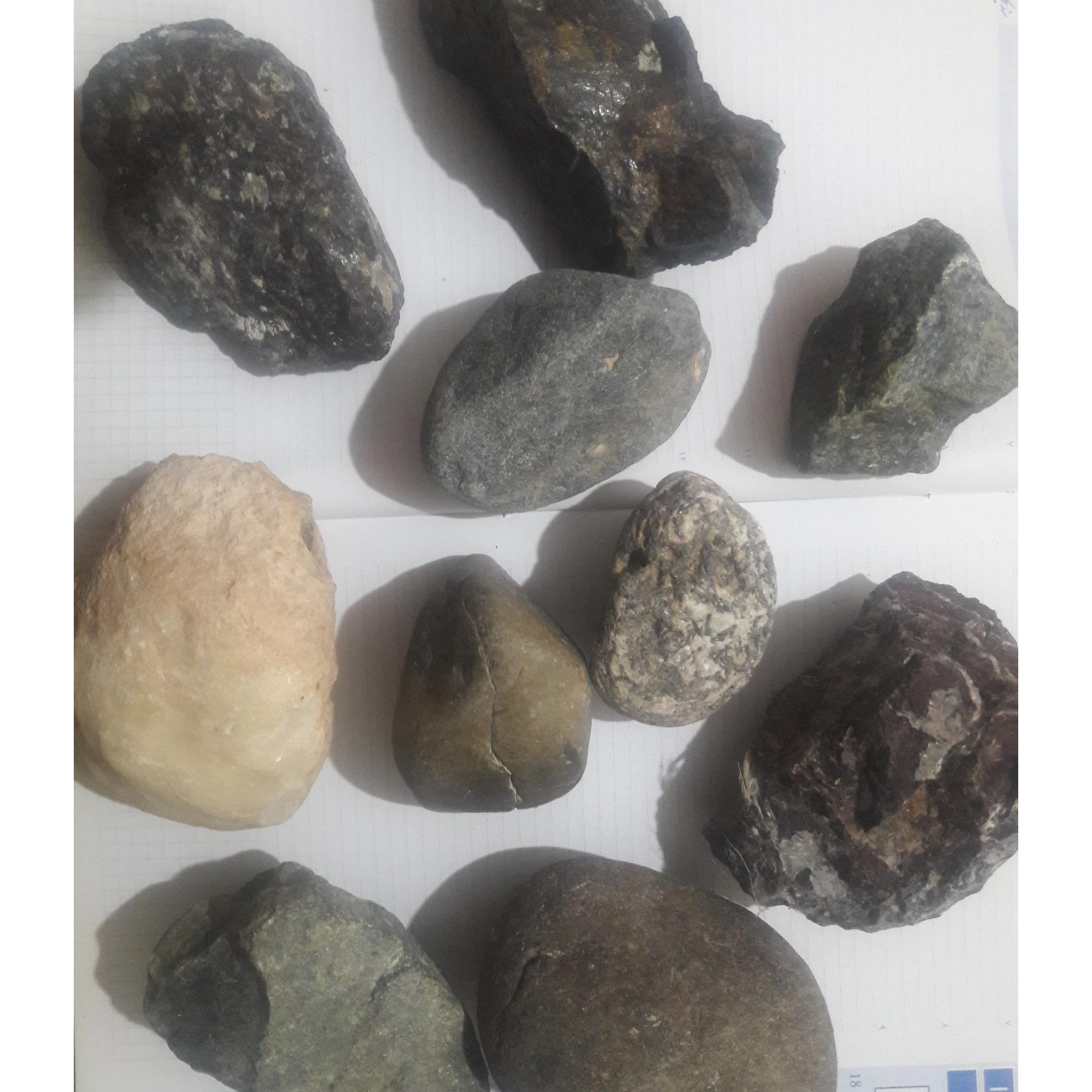 10عدد سنگ کلکسیونی وقیمتی