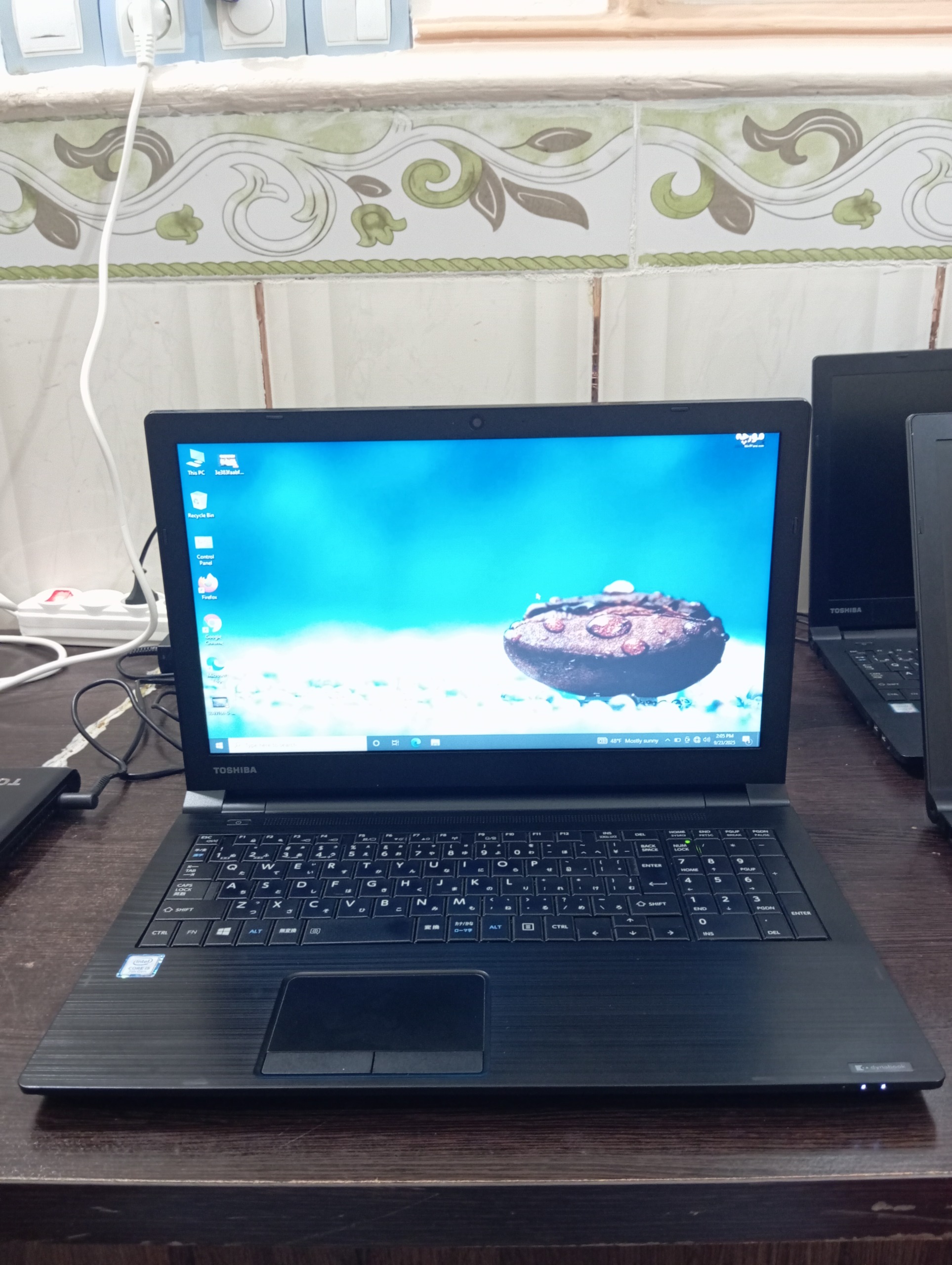 توشیبا مدل dynabook B65/M