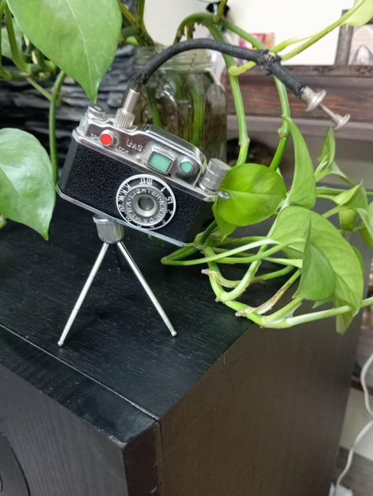 فندک کلکسیونی طرح دوربین جاسوسی ژاپنی 1947