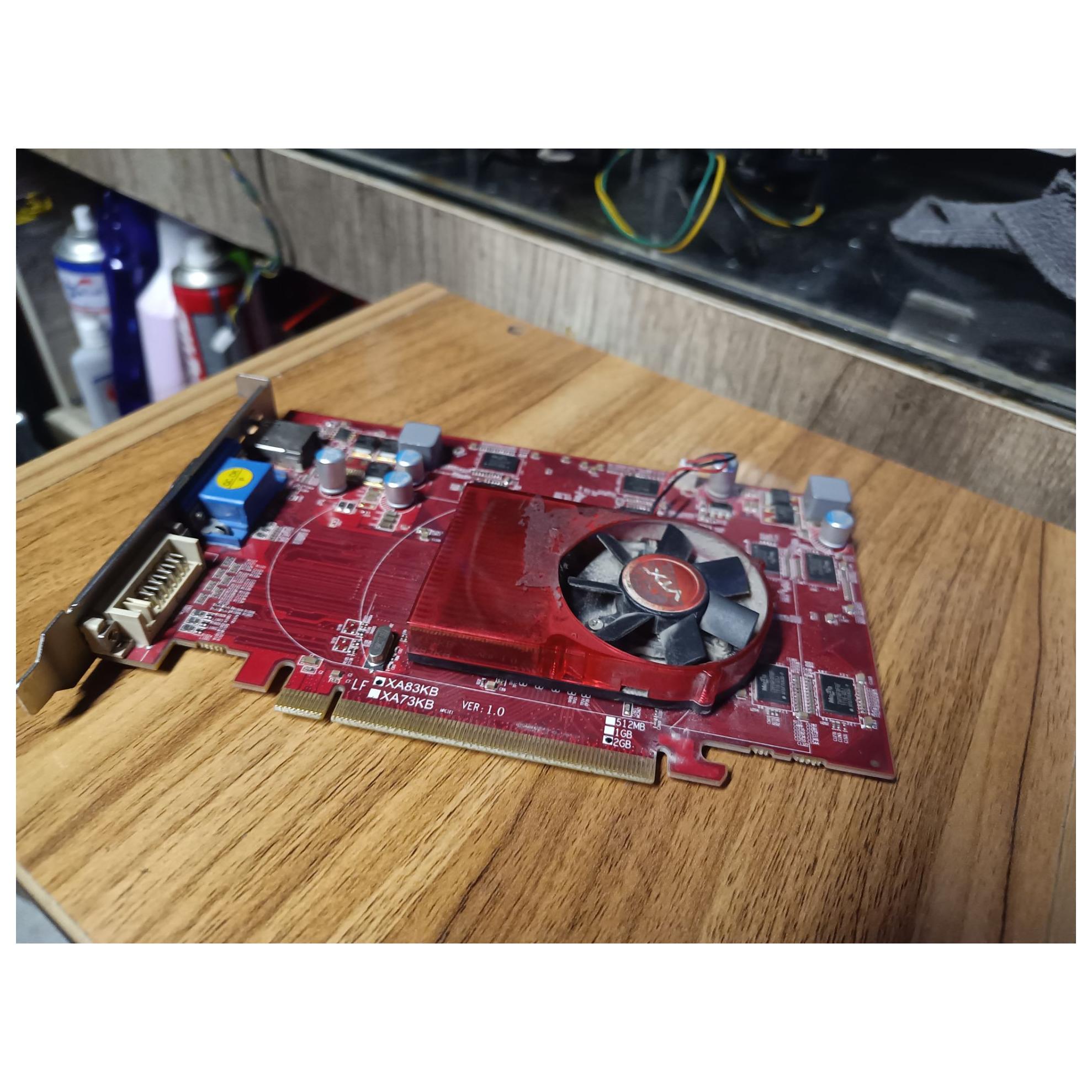 کارت گرافیک 2 گیگ 128 بیتی 2GB 128 Bit Radeon VTX