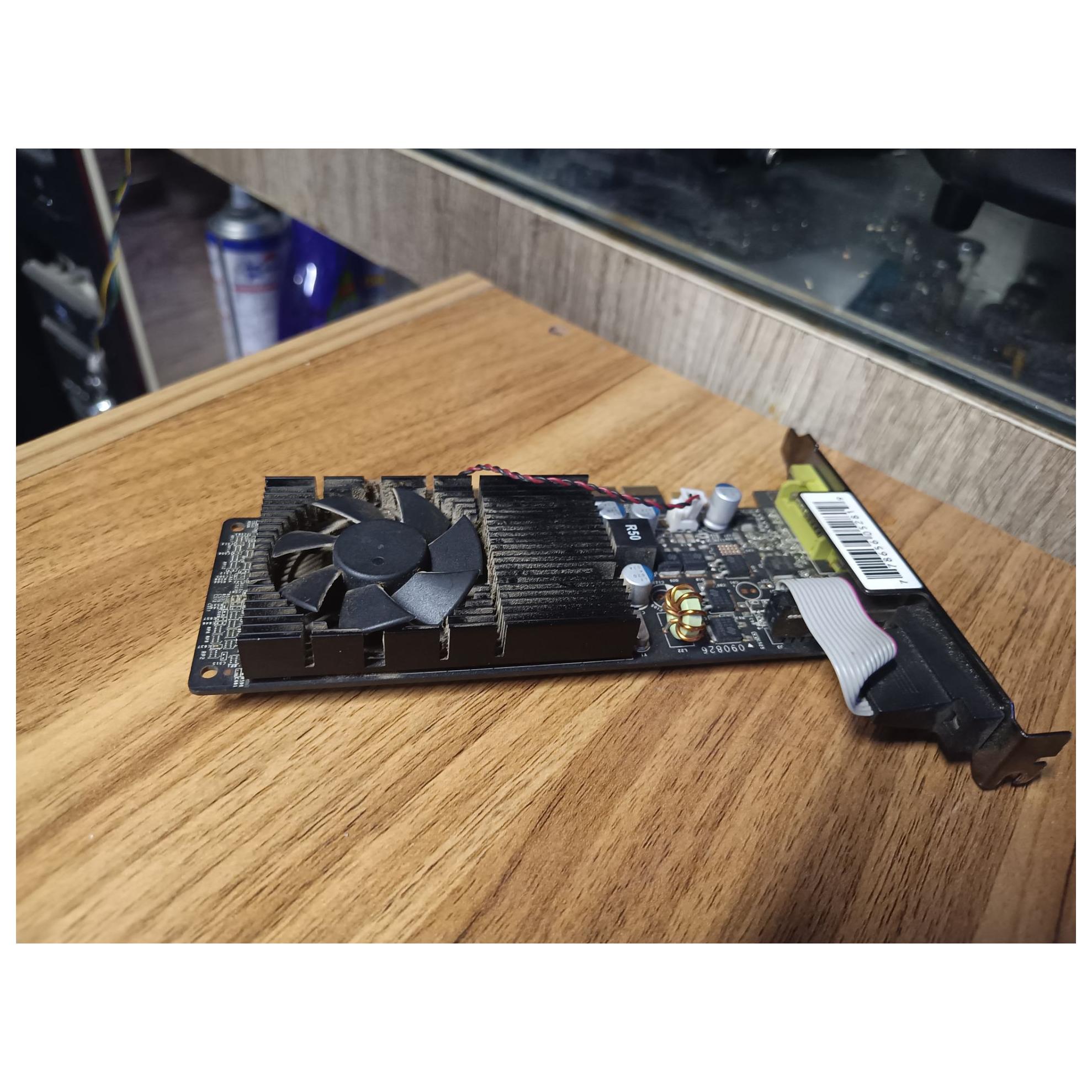 گرافیک 1 گیگ ایکس اف ایکس geforce 1Gig g210 XFX