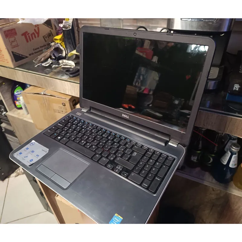 لپ تاپ دل DELL معیوب