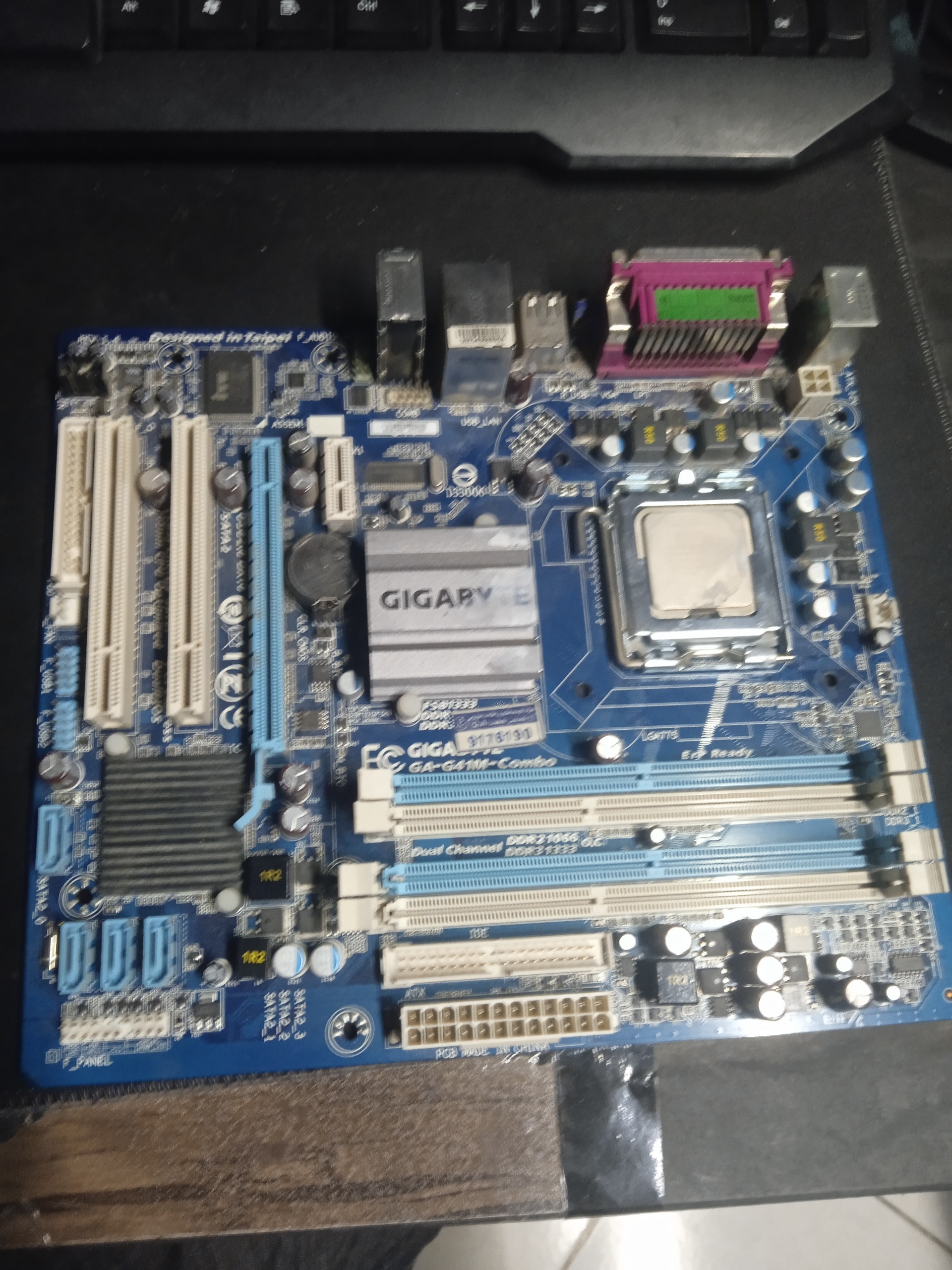 مادربرد G41 گیگابایت سوکت 775 G41 DDR3 gigabyte
