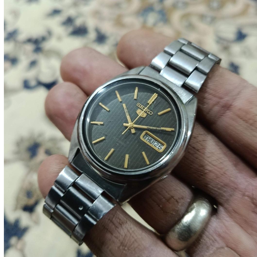مزایده یک روزه ساعت سیکو 7009قاب درشت