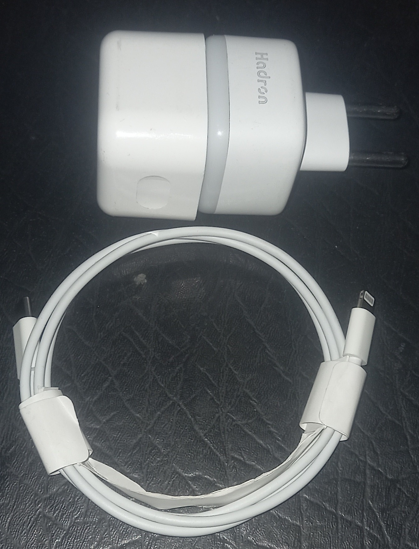 شارژرآیفون اورجینال(فقط 1,900 ت)