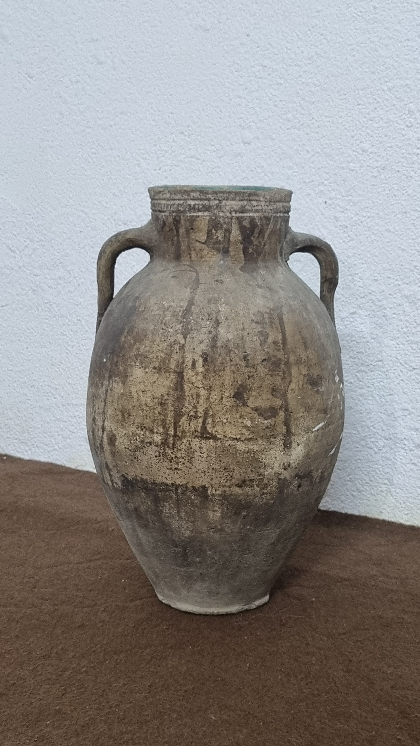 دو عدد کوزه قجری