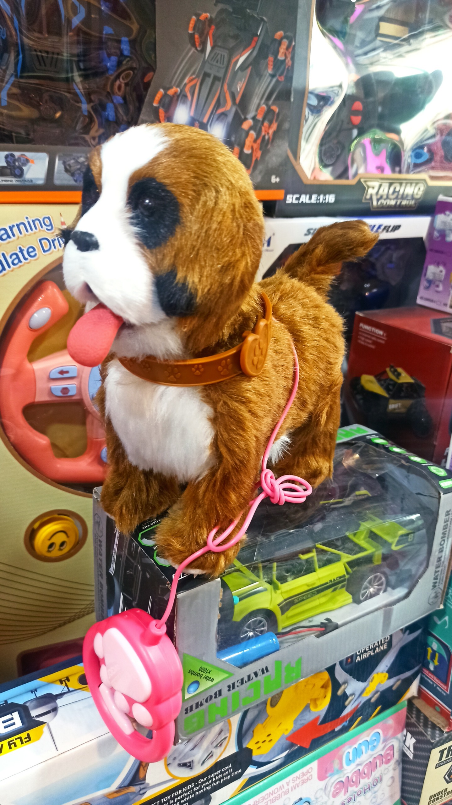 اسباب بازی سگ کنترلی زبان دراز