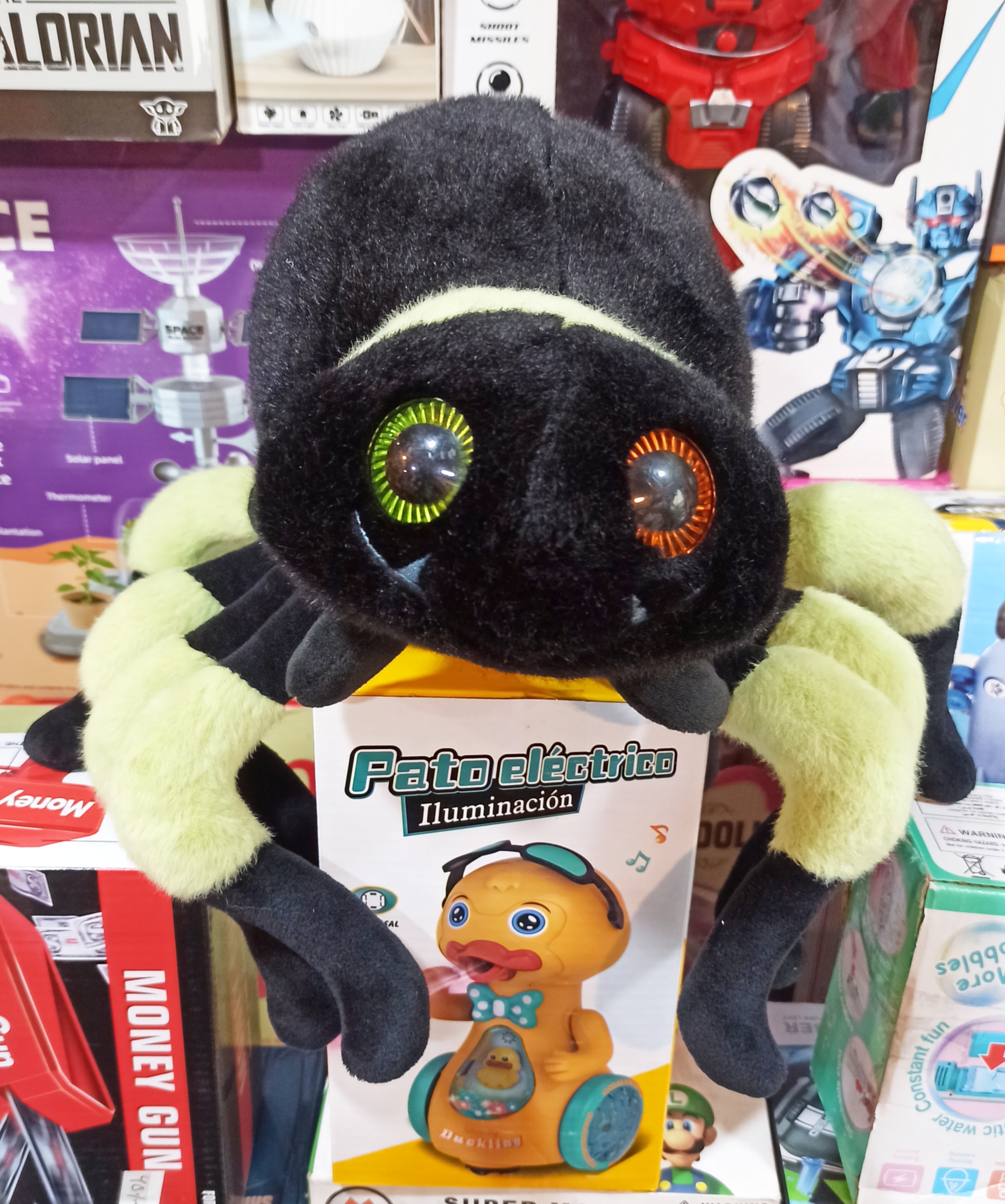 عروسک عنکبوت هشت پا