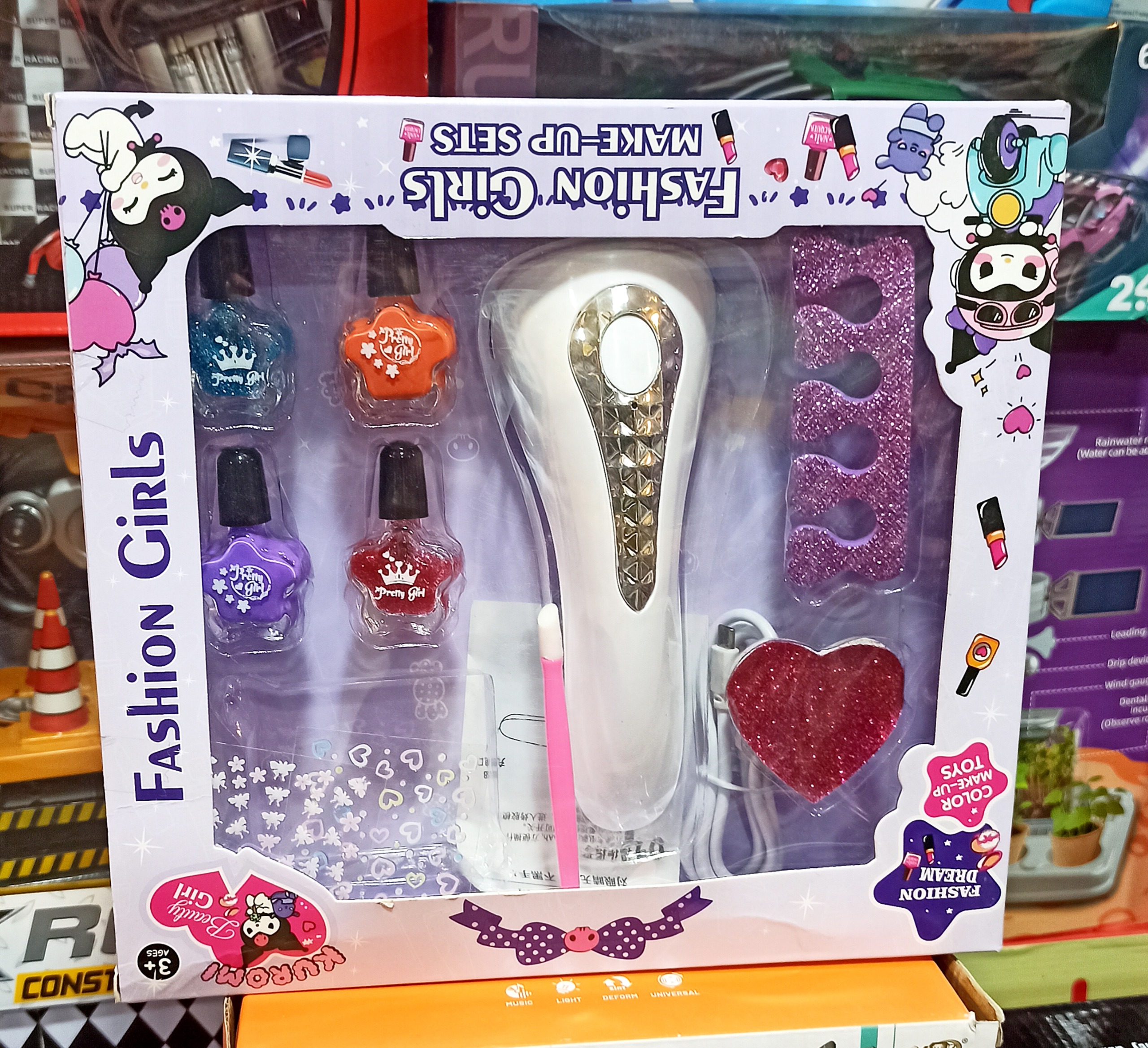 اسباب بازی آرایشی ناخون دخترانه