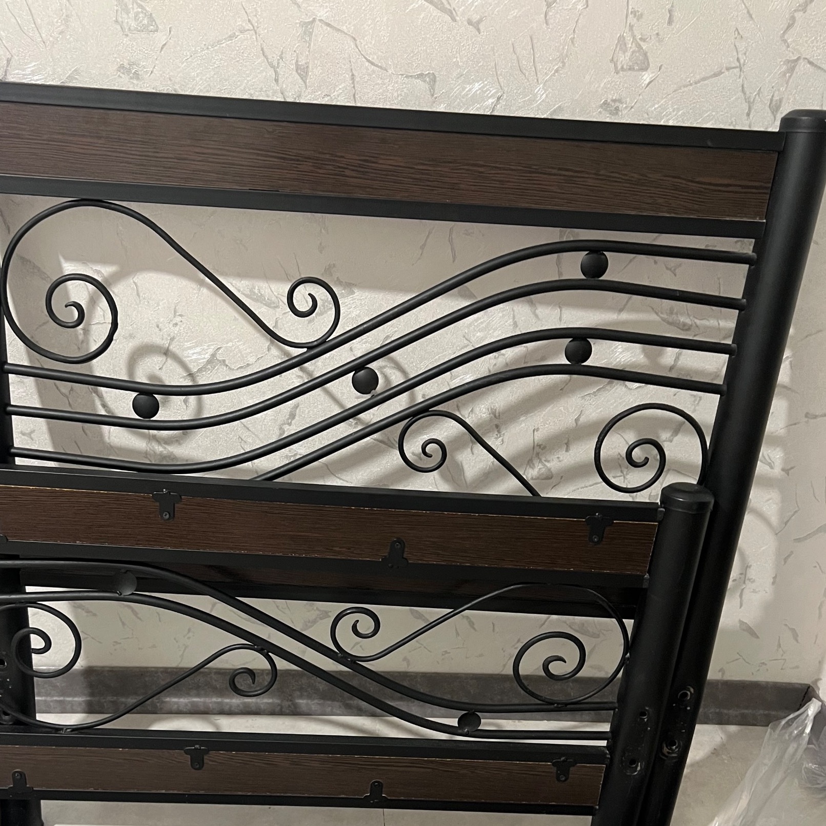 تخت یک نفره