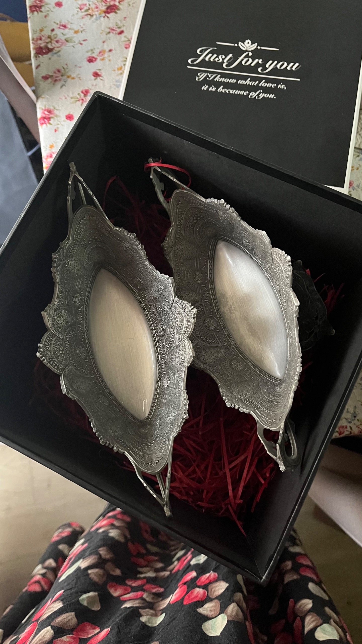 یک جفت نقل خوری پیوتر