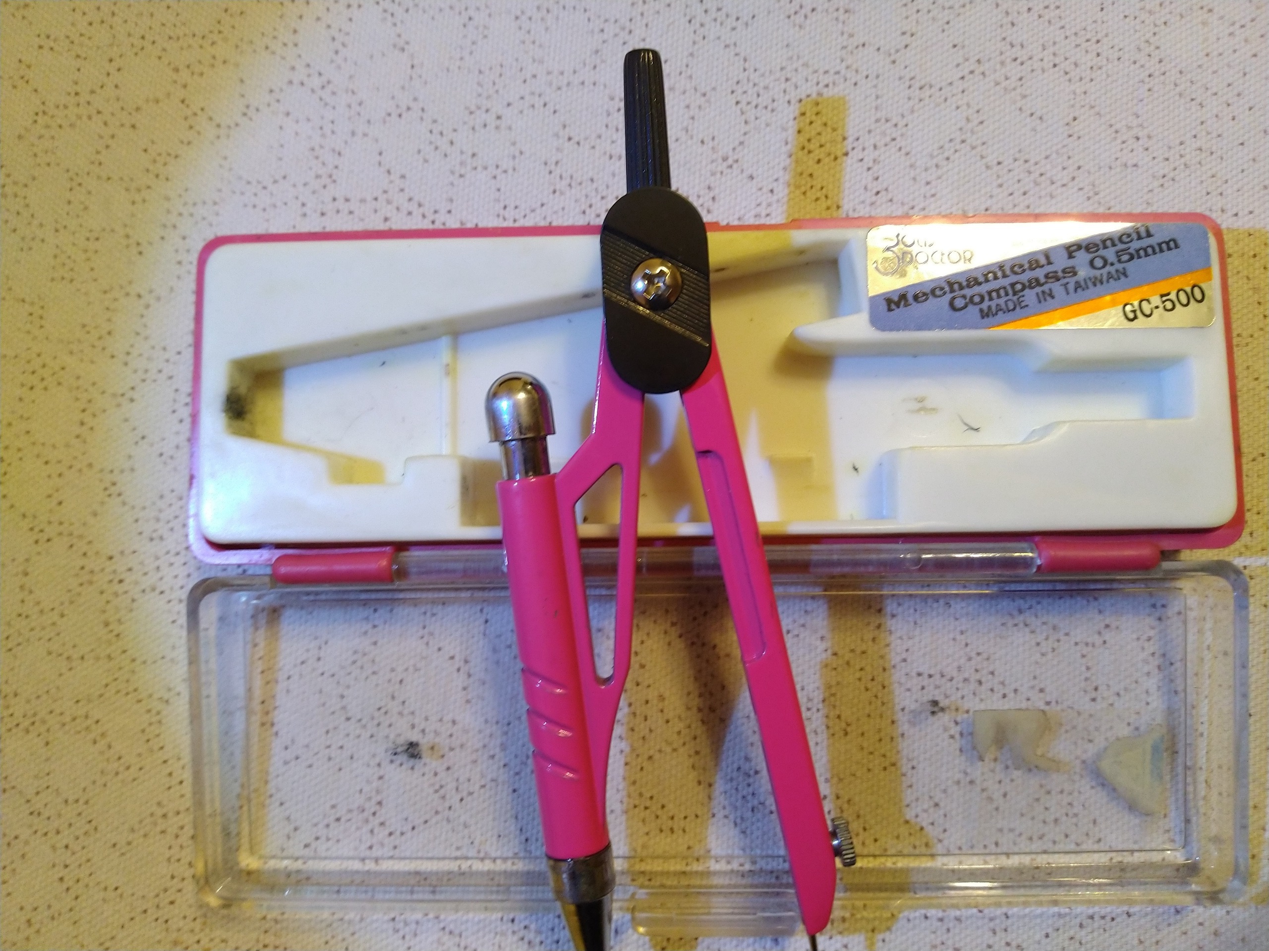 پرگار اتوددار تایوانی