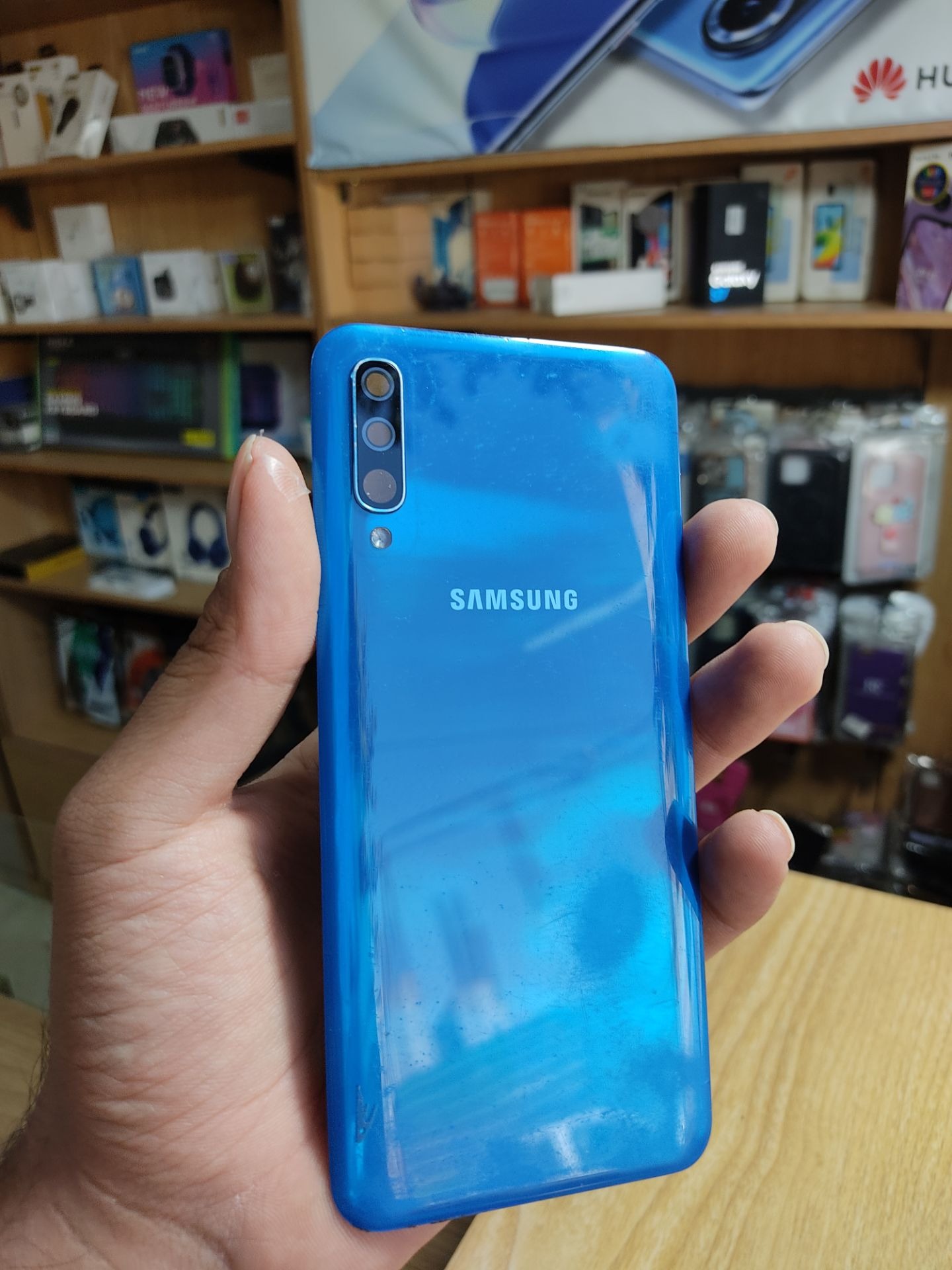 خرید و درب گوشی Samsung A50 - روکاری - آبی