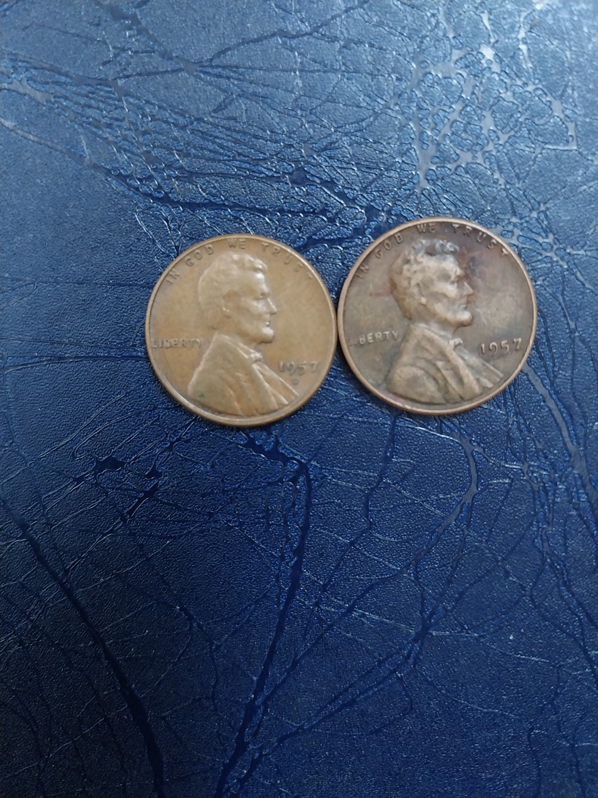 دوعدد وان سنت قدیمی 1957 با علامت و بدون علامت