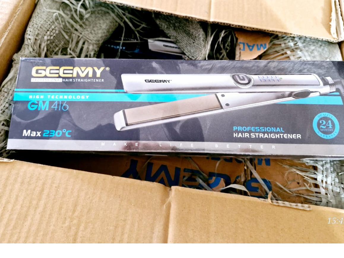 اتوی مو کمی  رنگ مشکی gm 416