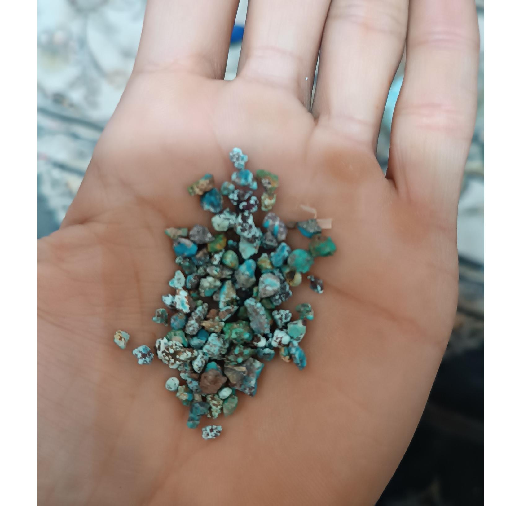 سنگ فیروزه نیشابور نرمه کف معدن