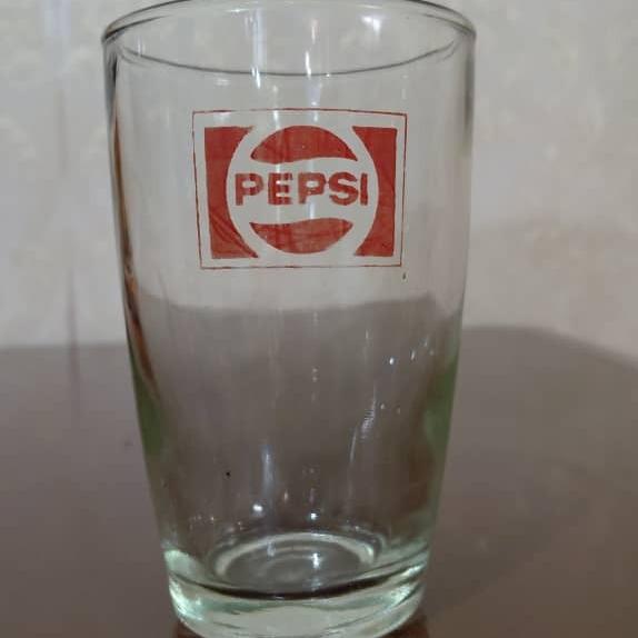 لیوان تبلیغاتی قدیمی