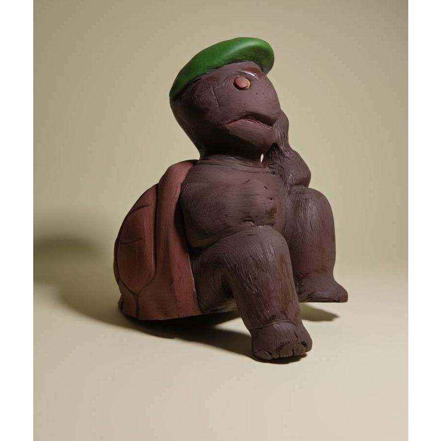 لاک پشت چوبی قدیمی