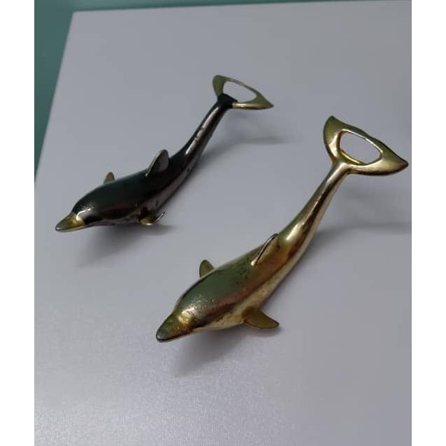 درب بازکن قدیمی دلفینی