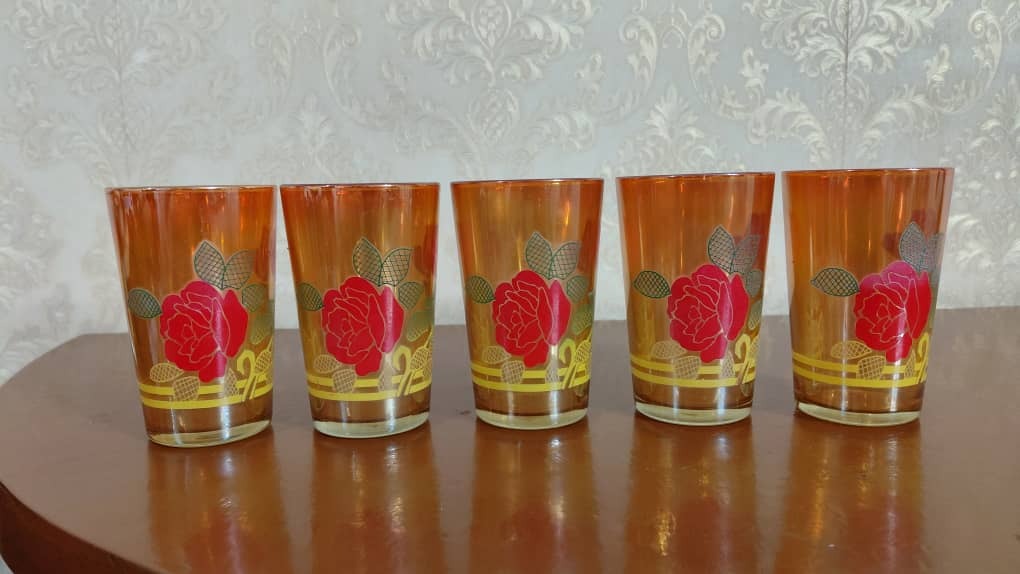 لیوان ایرانی قدیمی