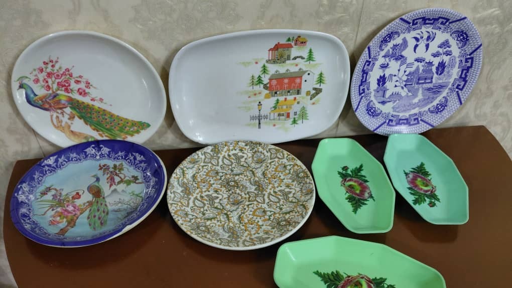 ظروف ملامینی قدیمی