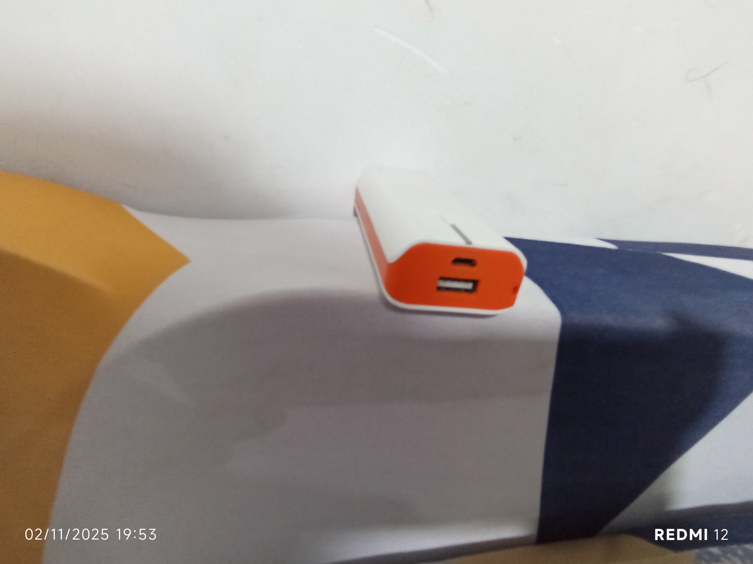 پاوربانک قدیمی گوشی اندروید